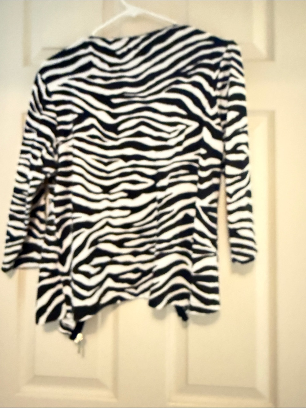 Onque Casuals Black & White Zebra-Pattern Long Sleeve Top